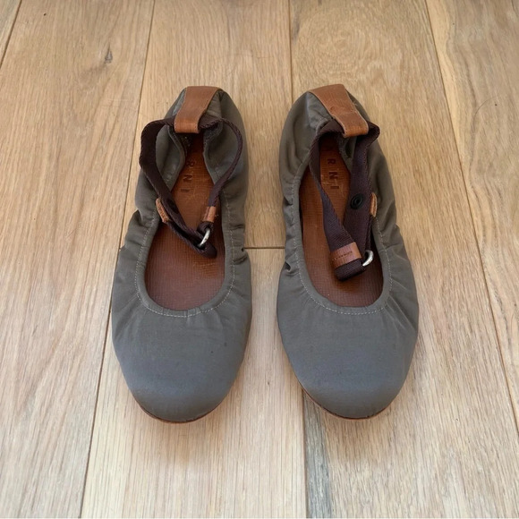 Marni Satin Leather Ankle Strap Flats Dark Grey 39.5 Balletcore Minimalist Chic - Picture 3 of 7